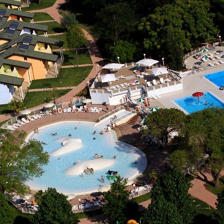 Club Village & Hotel Spiaggia Romea ليدو دي فولانو المظهر الخارجي الصورة