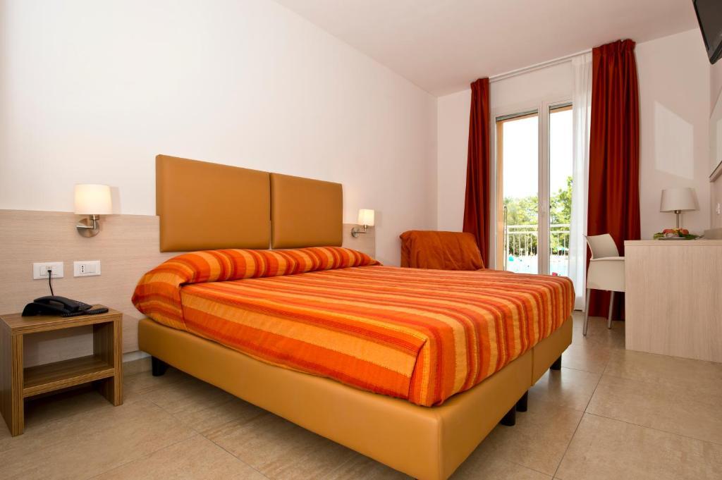 Club Village & Hotel Spiaggia Romea ليدو دي فولانو الغرفة الصورة